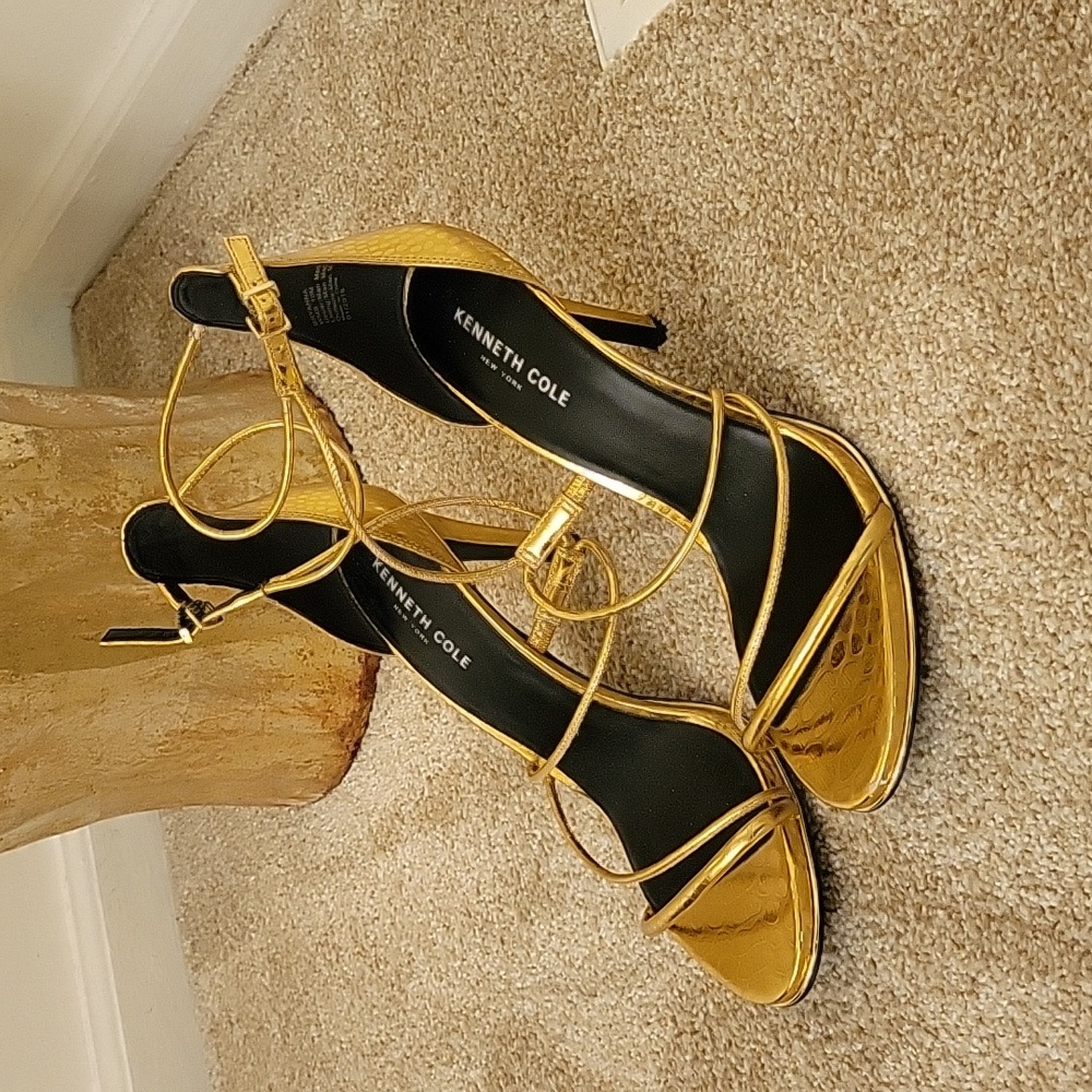 Kenneth Cole Gold heels